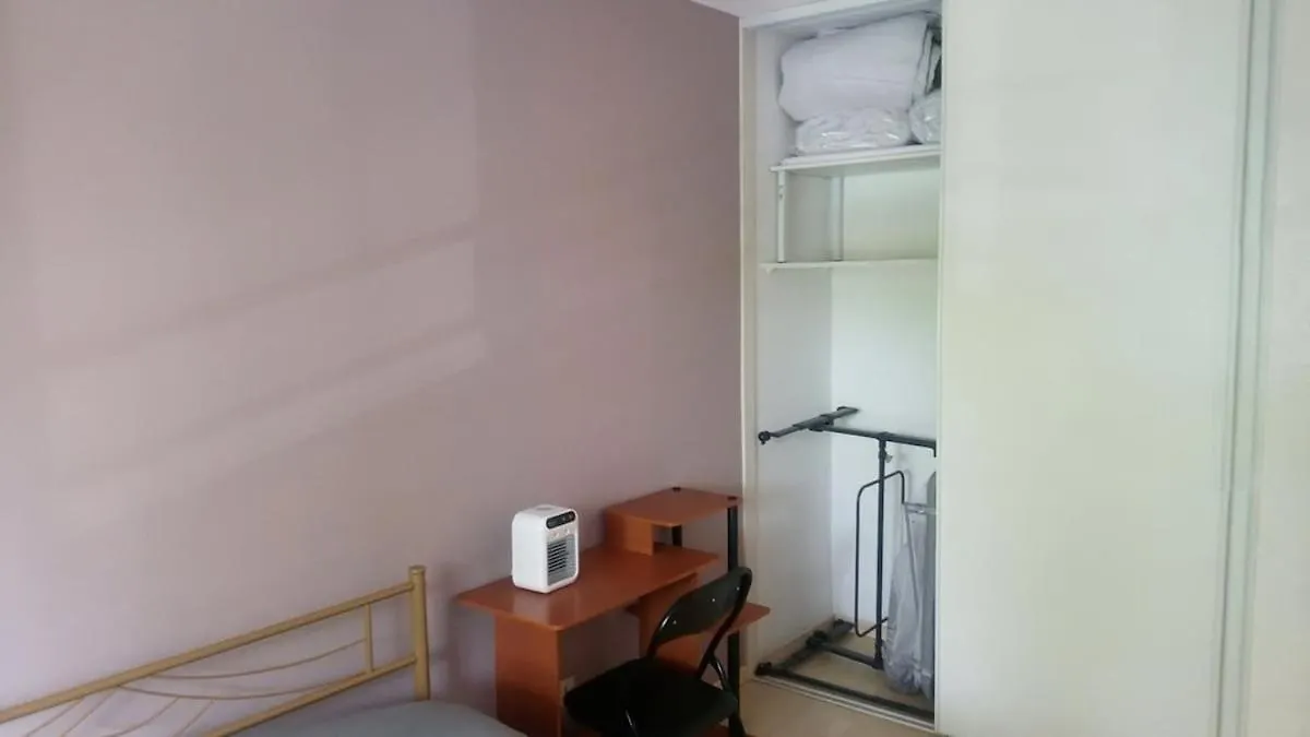 Air-Conditioned 2 Bedroom Duplex Apartment 5 People Villefranche-sur-Saône 0*,  Frankrike